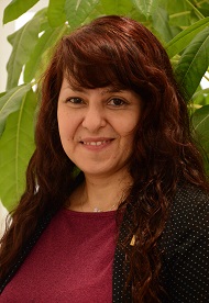 Dra. Constanza Angulo Gonzlez  Directora de Asuntos Estudiantiles