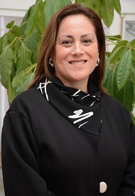 Dra. Claudia Quezada Monrs Directora de Investigacin